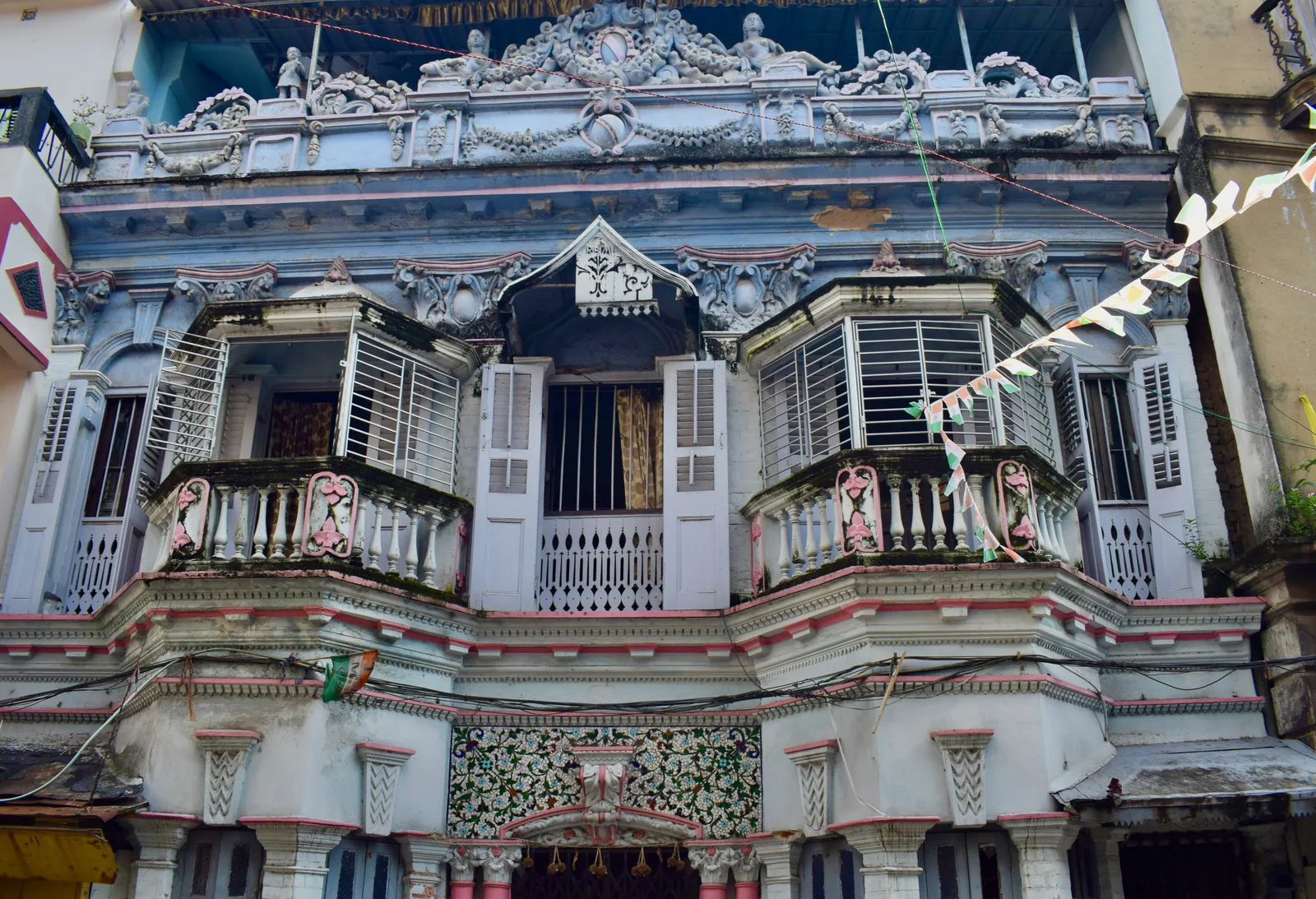 Madhab Kutir's upper facade, Pathuriaghata